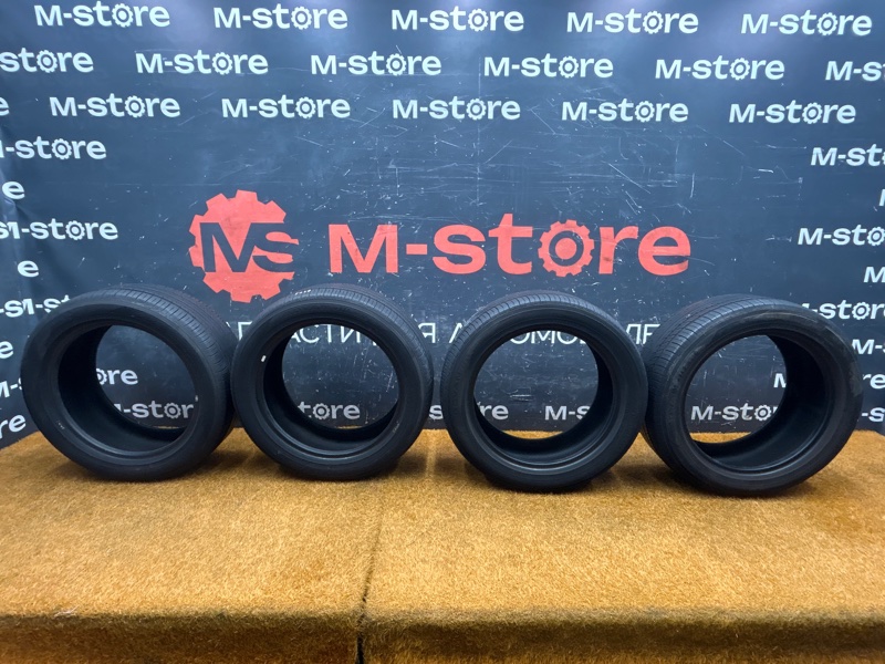 Комплект из 4 Шин летняя 225/50R17 Yokohama Advan DB V552 (б/у)