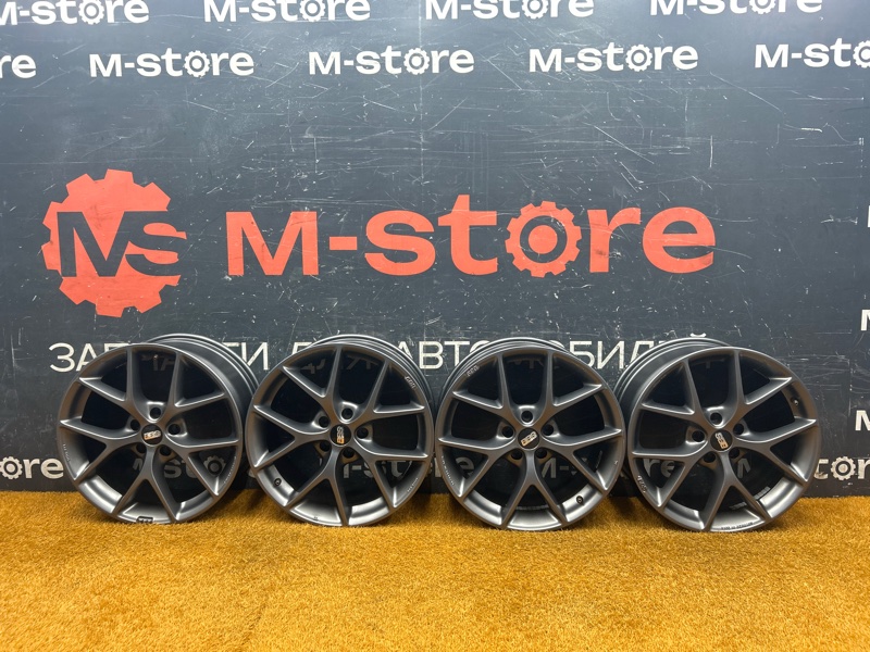 Диск литой R18 / 5x112 J8.0 45ET DIA82 (б/у)