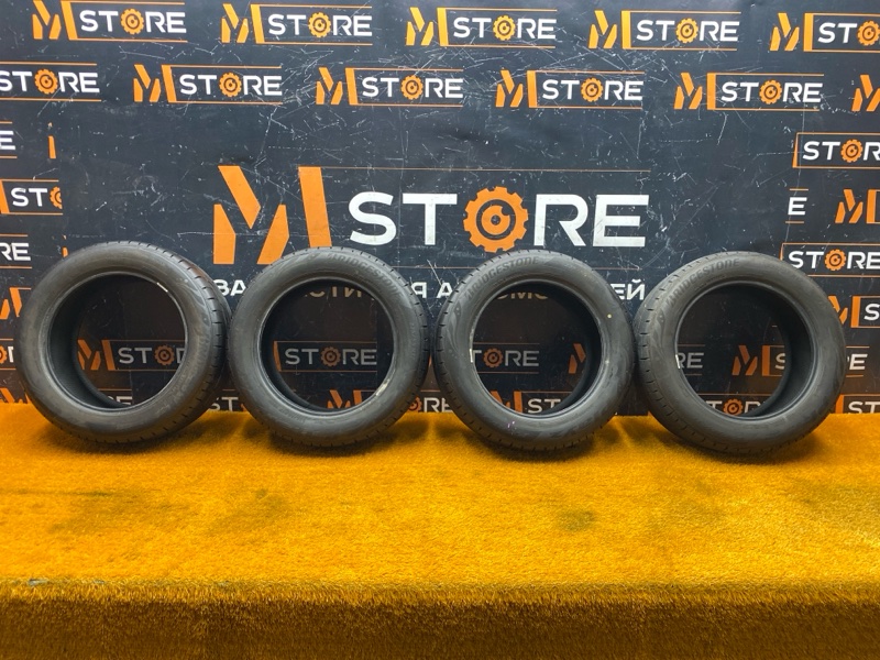 Комплект из 4 Шин летняя 225/55R17 BRIDGESTONE Playz PX-RV2 (б/у)