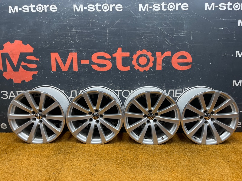 Диск литой R19 / 5x112 J9.0 33ET DIA57.1 (б/у)