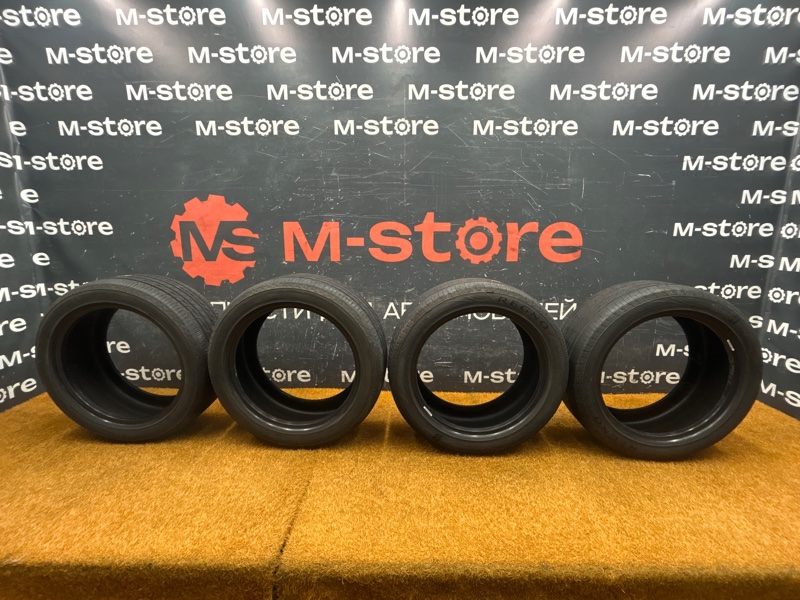 Комплект из 4 Шин летняя 235/45R17 Bridgestone Regno GR - XII (б/у)